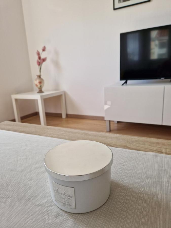 Apartment Melody Меткович Экстерьер фото